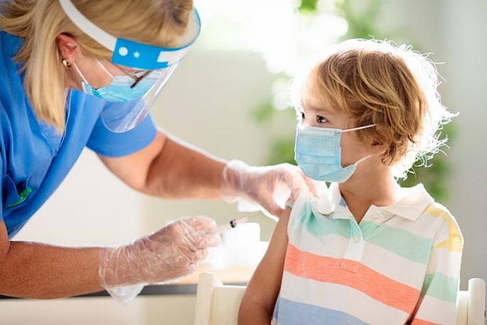 Trẻ em từ 5-11 tuổi sắp được tiêm vắc-xin 