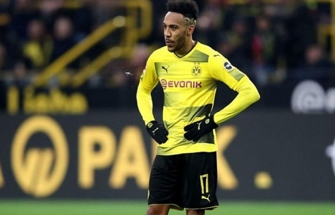 Chelsea quyết nhảy vào thương vụ của Aubameyang