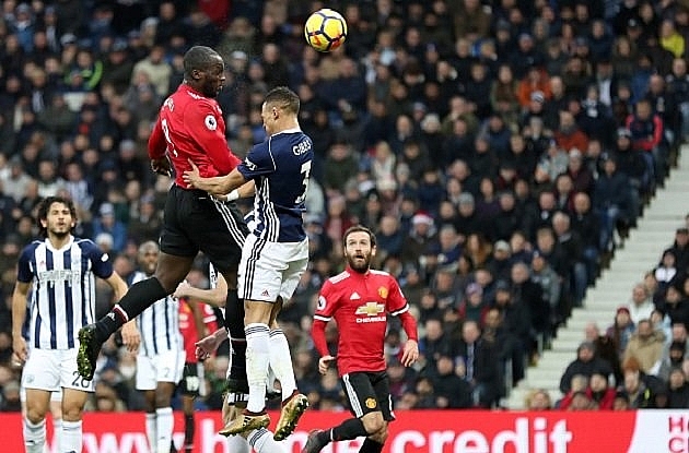 lukaku va lingard thay nhau lap cong mu nhoc nhan vuot qua west brom