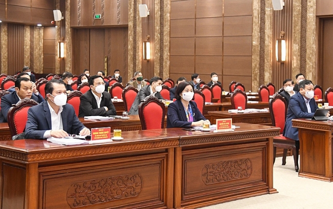  Các đại biểu tham dự Hội nghị tại điểm cầu Thành ủy Hà Nội. Ảnh: Phạm Hùng