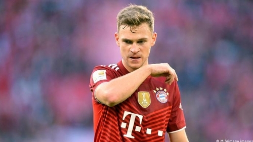 Ngôi sao của Bayern gặp hạn vì từ chối tiêm vắc-xin Covid-19