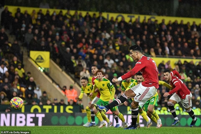 Ronaldo ghi bàn thắng duy nhất giúp Quỷ đỏ có chiến thắng trước Norwich.
