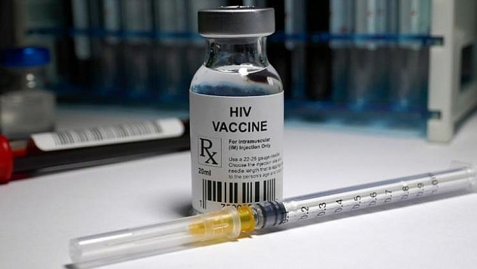 Thử nghiệm vắc-xin mRNA chống HIV