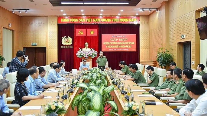 Đại tướng Tô Lâm, Ủy viên Bộ Chính trị, Bộ trưởng Bộ Công an chủ trì buổi gặp mặt 