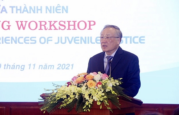 Ông Nguyễn Hòa Bình, Chánh án TAND TC phát biểu tại Hội thảo