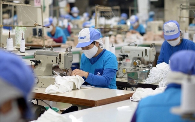 Mục tiêu đưa tăng trưởng GDP của Việt Nam 6-6,5% năm 2022 là khả thi