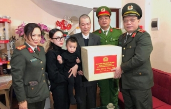 Công an TP Hà Nội và những hoạt động thắm đượm tình đồng chí, đồng đội