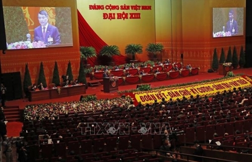 Đại hội nhất trí thông qua Nghị quyết Đại hội XIII của Đảng