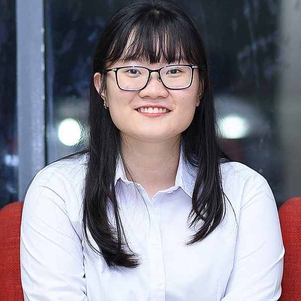 Nữ sinh “vàng của vàng” Nguyễn Phương Thảo đạt học bổng toàn phần của MIT nu sinh vang cua vang nguyen phuong thao dat hoc bong toan phan cua mit