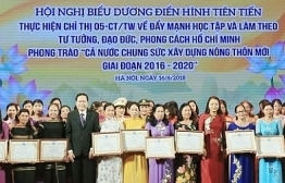 Hội viên phụ nữ tích cực học tập theo lời Bác dạy và xây dựng nông thôn mới