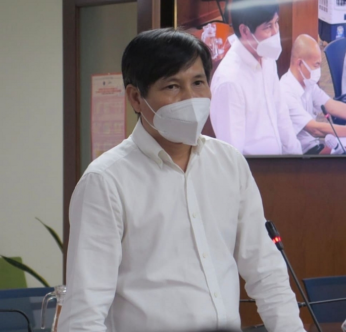 ông Phan Công Bằng, Phó Giám đốc Sở Giao thông Vận tải TP HCM - phát biểu tại buổi họp báo ông Phan Công Bằng, Phó Giám đốc Sở Giao thông Vận tải TP HCM - phát biểu tại buổi họp báo