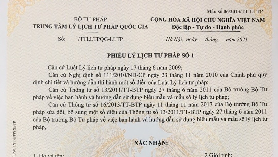 Chuyển công ty mới yêu cầu nộp Lý lịch tư pháp có đúng ko?