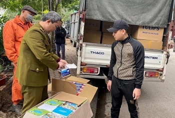 xu ly the nao truong hop san xuat khau trang bang giay ve sinh va khong co giay phep