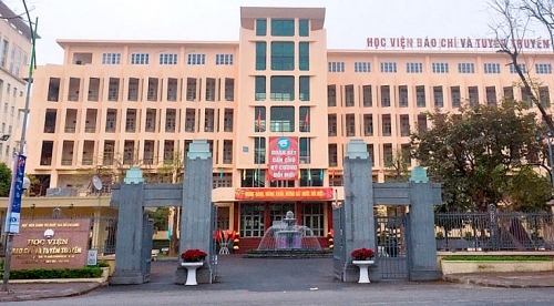 Sinh viên Học viện Báo chí và Tuyên truyền quay lại học tập trung từ ngày 28-2