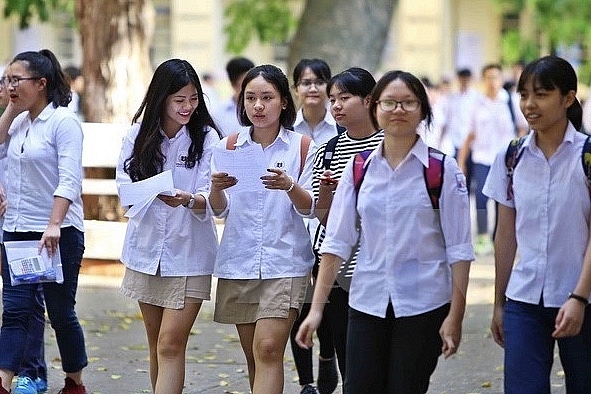 Chỉ tiêu và lịch thi của các trường chuyên “hot” tại Hà Nội