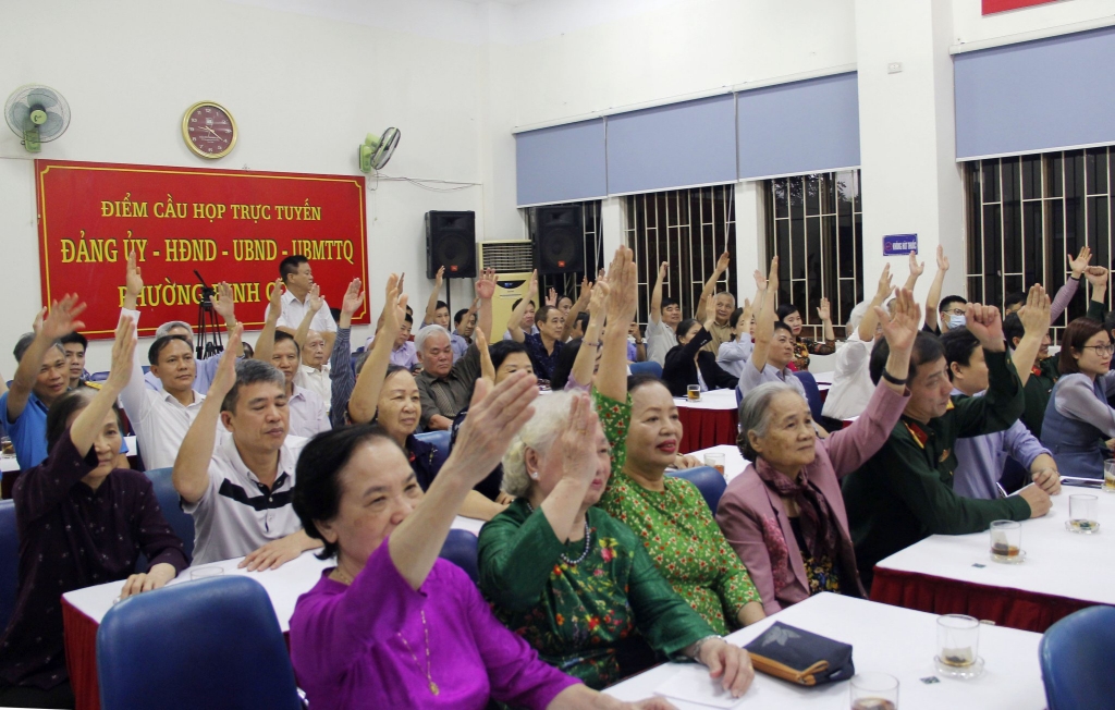 Bí thư Thành ủy Hà Nội Đinh Tiến Dũng được cử tri nơi cư trú tín nhiệm giới thiệu ứng cử đại biểu Quốc hội khoá XV