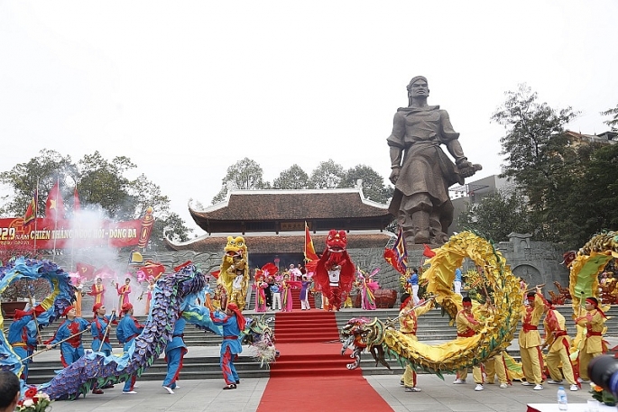 ha noi cong bo so dien thoai duong day nong xu ly thong tin ve le hoi