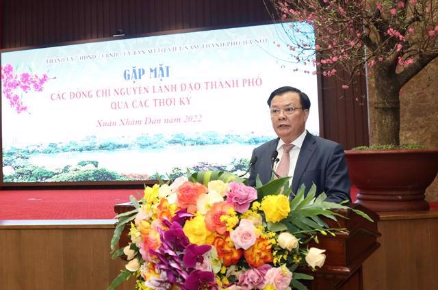 Bí thư Thành ủy Hà Nội Đinh Tiến Dũng phát biểu tại cuộc gặp mặt