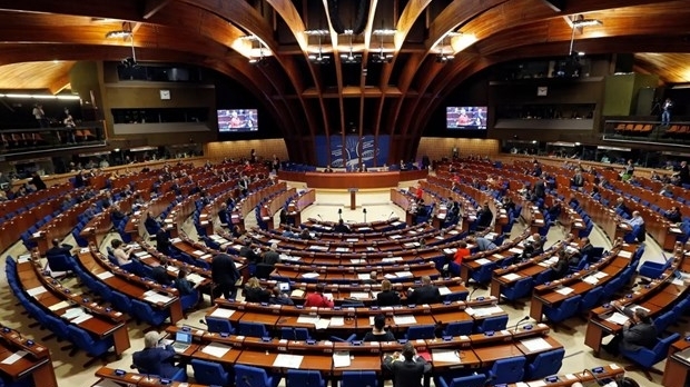 Hội đồng châu Âu tạm đình chỉ tư cách thành viên của Nga