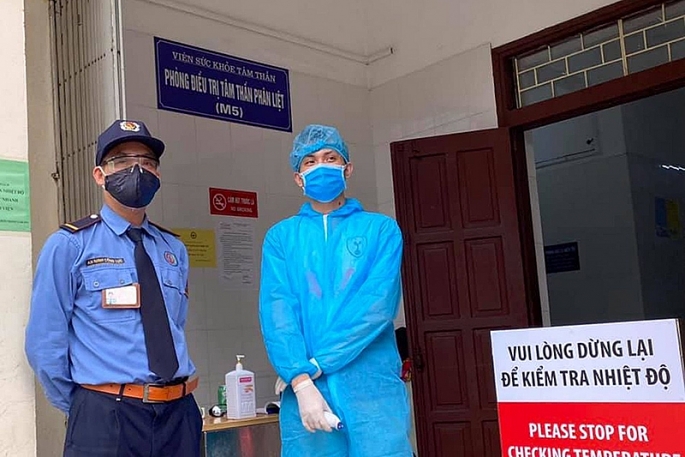 Khẩn cấp tìm bệnh nhân đã khám tại Bệnh viện Bạch Mai từ ngày 10-3 khan cap tim benh nhan da kham tai benh vien bach mai tu ngay 10 3