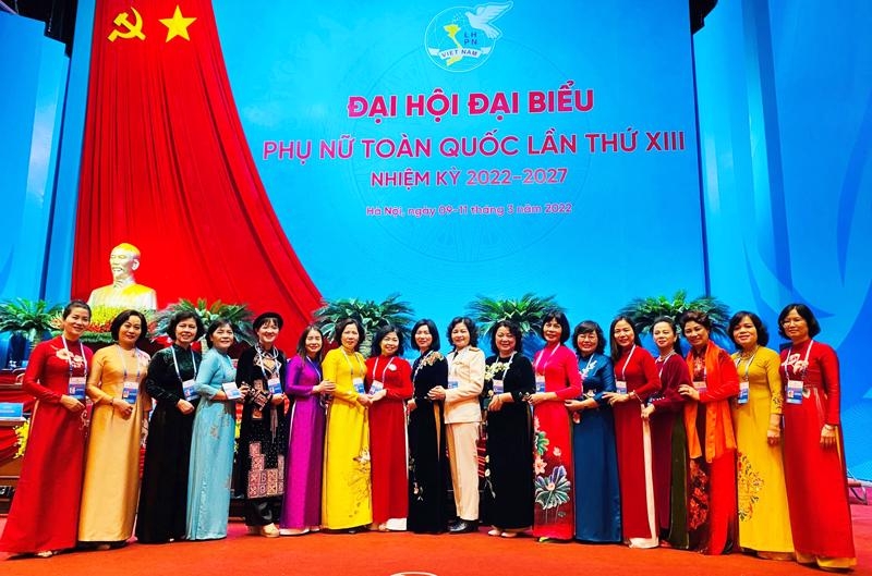 Đoàn đại biểu phụ nữ TP Hà Nội tham dự Đại hội.