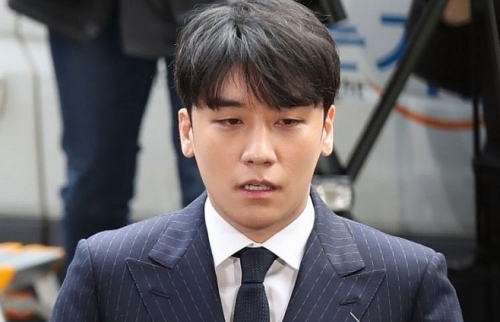 Seungri đối mặt với tội danh mới