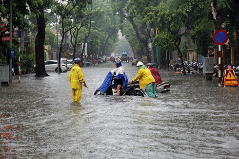 Bảo đảm an toàn phòng, chống lụt bão, úng cho các công trình thi công trong mùa mưa bão