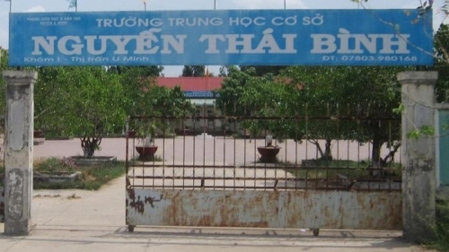 Nam sinh lớp 6 nhảy lầu trong giờ học