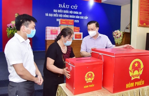 Bí thư Thành ủy Đinh Tiến Dũng: Nêu cao tinh thần trách nhiệm để tổ chức thành công cuộc bầu cử