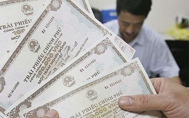 quy dinh ve phat hanh trai phieu chinh phu tren thi truong von quoc te