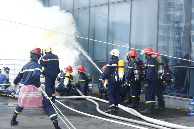 Hà Nội thành lập Ban Chỉ đạo diễn tập phương án chữa cháy và cứu nạn, cứu hộ thành phố