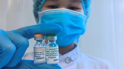 Đẩy nhanh thử nghiệm và cấp phép sử dụng vaccine phòng COVID-19