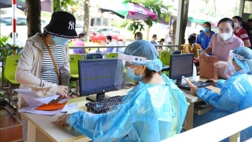 Hà Nội yêu cầu các cơ sở y tế thực hiện nghiêm biện pháp phòng, chống dịch trong tình hình mới
