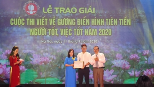 Hà Nội triển khai cuộc thi viết về “Gương điển hình tiên tiến, người tốt, việc tốt” năm 2022