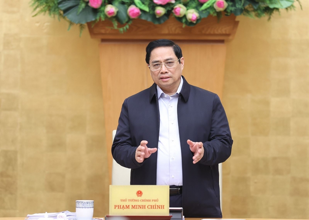 Thủ tướng Phạm Minh Chính yêu cầu Bộ trưởng Bộ Y tế rút kinh nghiệm, làm tốt công tác truyền thông phòng chống dịch COVID-19. Ảnh: TTXVN