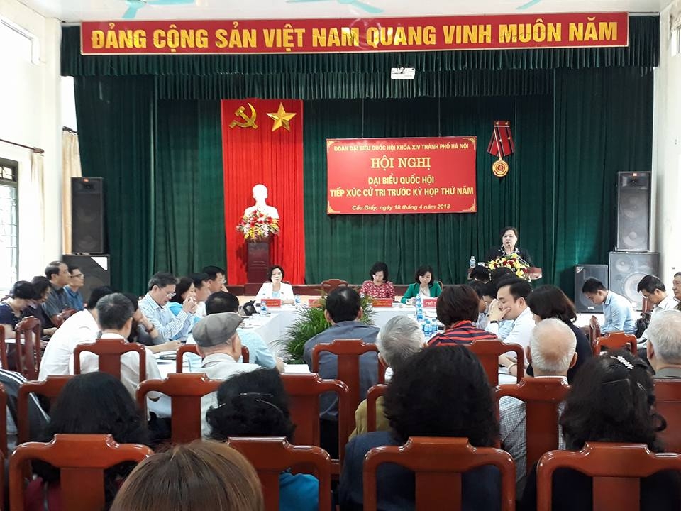 doan dai bieu quoc hoi tp ha noi tiep xuc cu tri quan cau giay