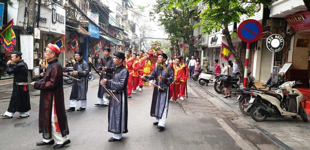 tung bung le hoi truyen thong dinh yen thai nam 2019