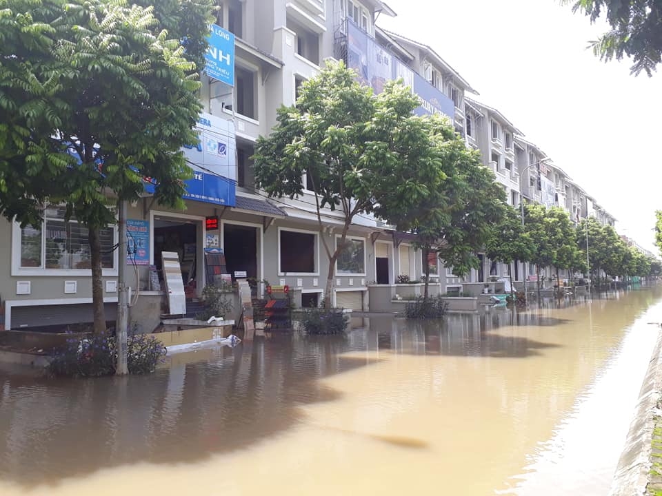 nuoc tran vao nhung can biet thu cao cap