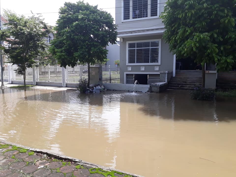 nuoc tran vao nhung can biet thu cao cap