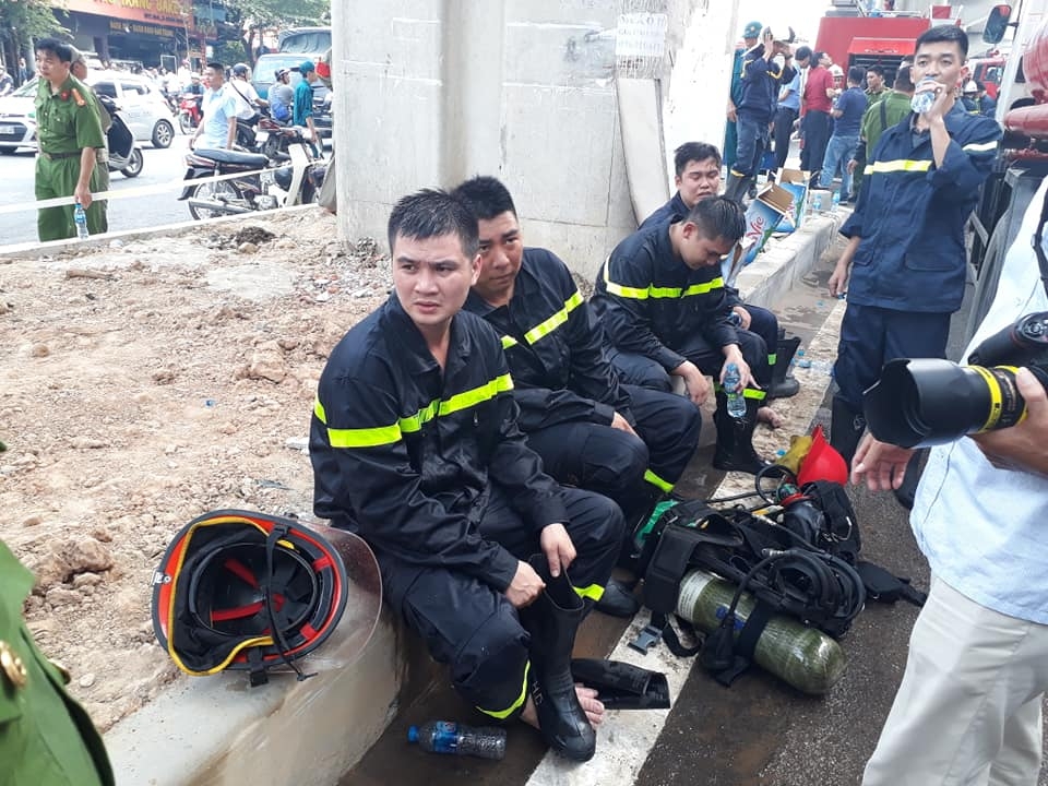 Nguyên nhân gây cháy quán karaoke 9X trên phố Hào Nam