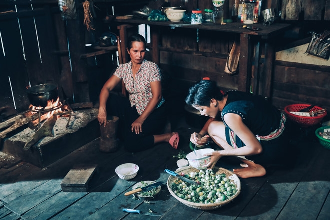 hoa hau hhen nie danh hieu khong phai de giai tri