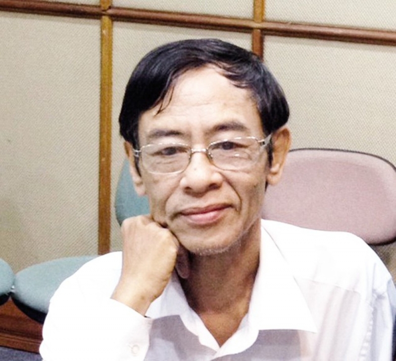 Xúc động khi xem lại những khoảnh khắc đáng nhớ của nhà thơ Hoàng Nhuận Cầm Xúc động khi xem lại những khoảnh khắc đáng nhớ của nhà thơ Hoàng Nhuận Cầm