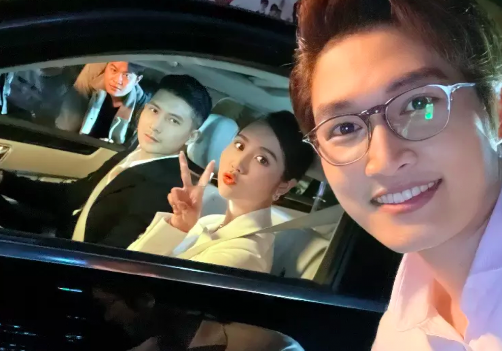 “Tình trẻ” của Lệ Quyên trong 