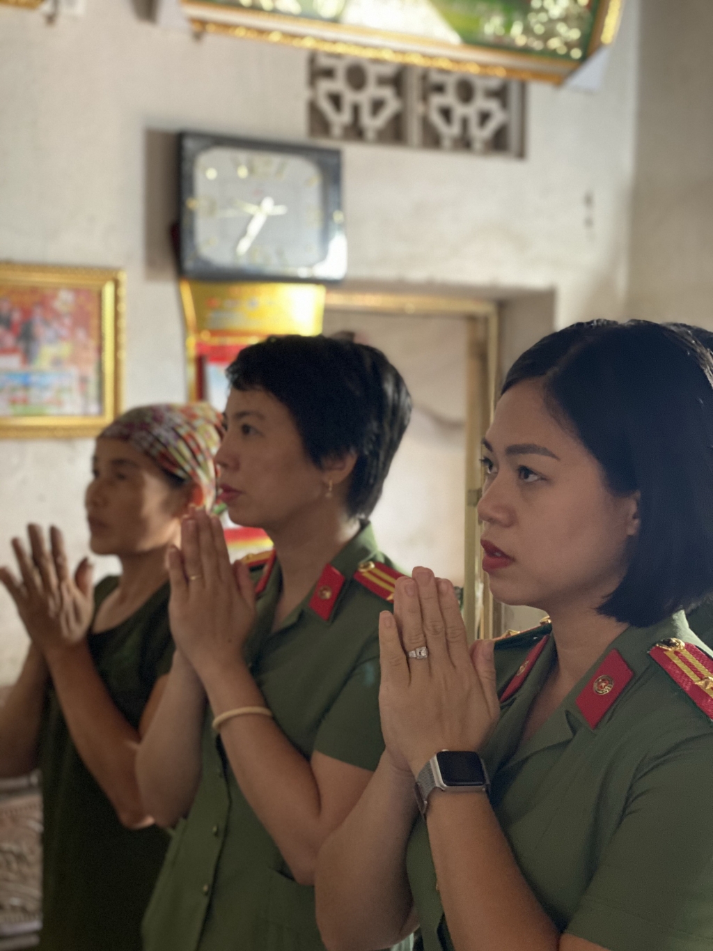 can bo chien si phong pa03 ca tp ha noi tri an cac gia dinh thuong binh liet si