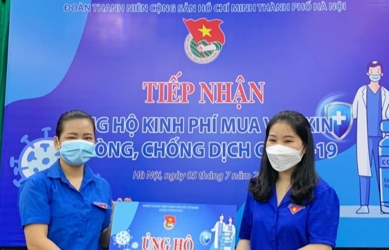 Thành đoàn Hà Nội tiếp nhận 320 triệu ủng hộ Quỹ Vắc xin phòng, chống Covid-19