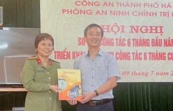 Phòng An ninh Chính trị Nội bộ - CATP Hà Nội tích cực đấu tranh phòng, chống sách giả