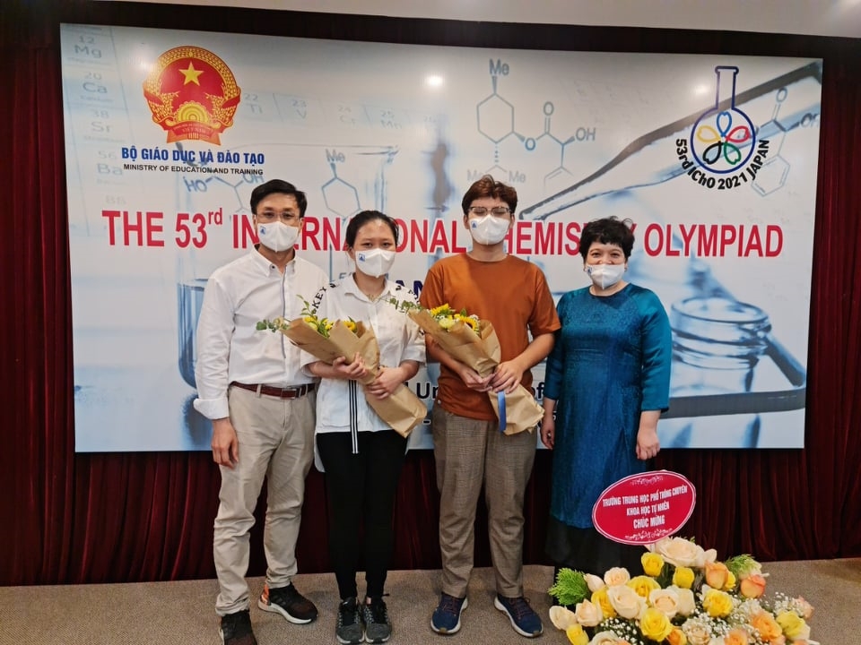 Thành công của học sinh Hà Nội trên đấu trường Olympic quốc tế