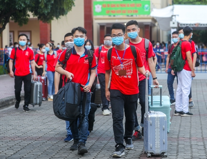 Bài 3: Những “thiên thần” áo trắng