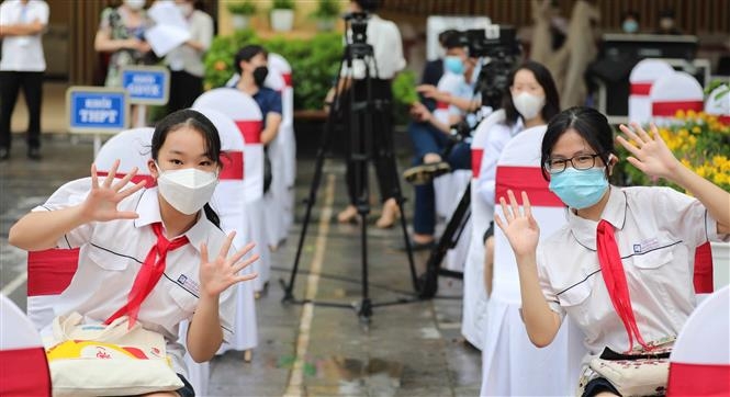 Học sinh Hà Nội chào đón năm học mới bằng lễ khai giảng đặc biệt