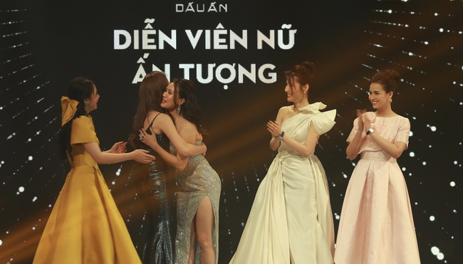 Đài Truyền hình Việt Nam hoãn trao giải VTV Awards 2021
